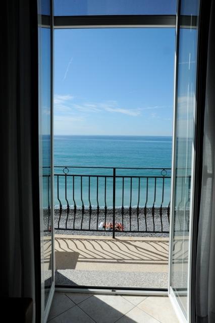Holiday'S Beach Aparthotel Ventimiglia Kültér fotó