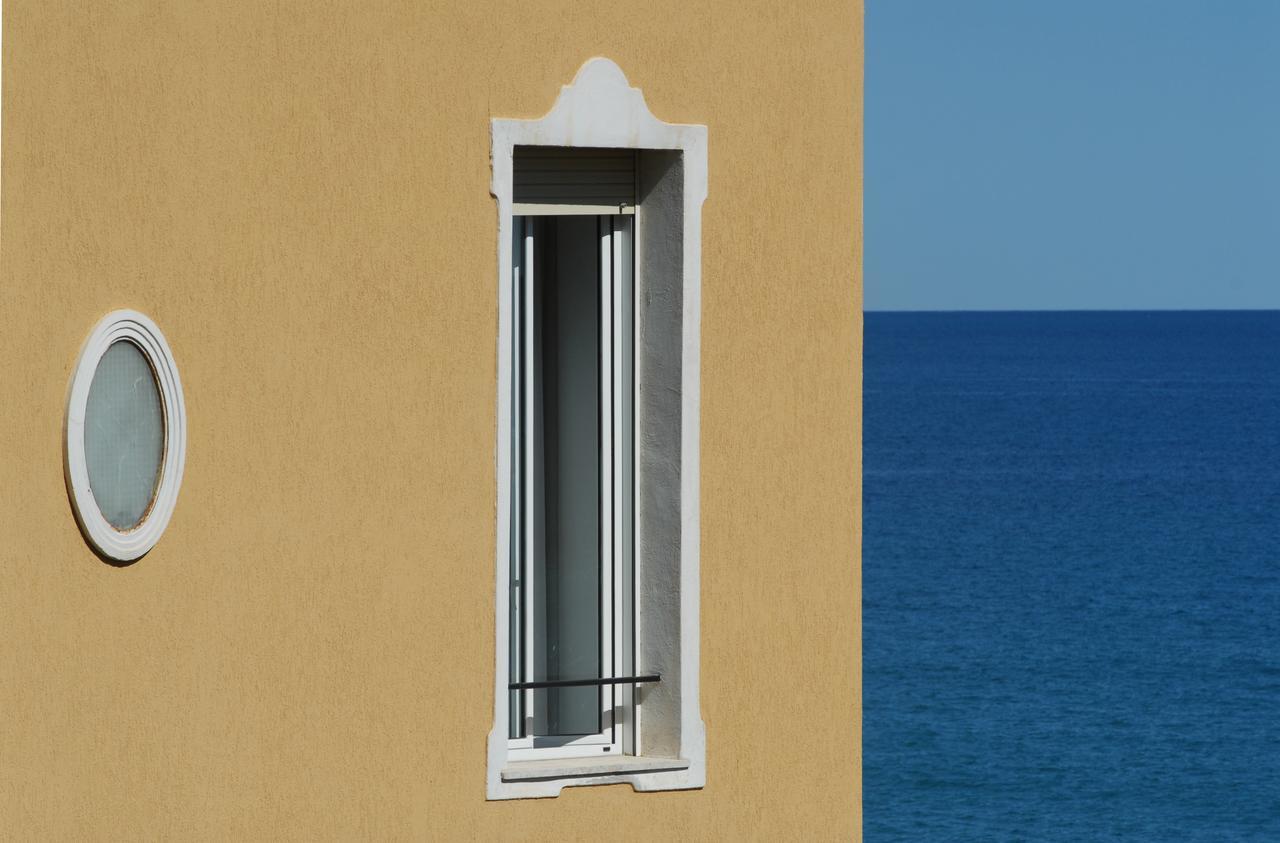 Holiday'S Beach Aparthotel Ventimiglia Kültér fotó