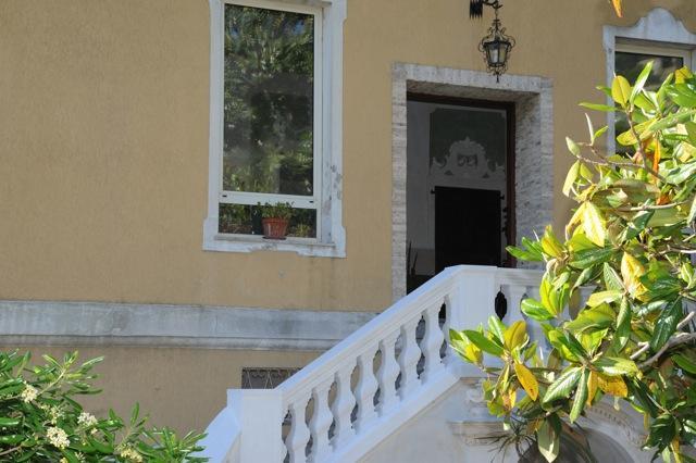 Holiday'S Beach Aparthotel Ventimiglia Kültér fotó